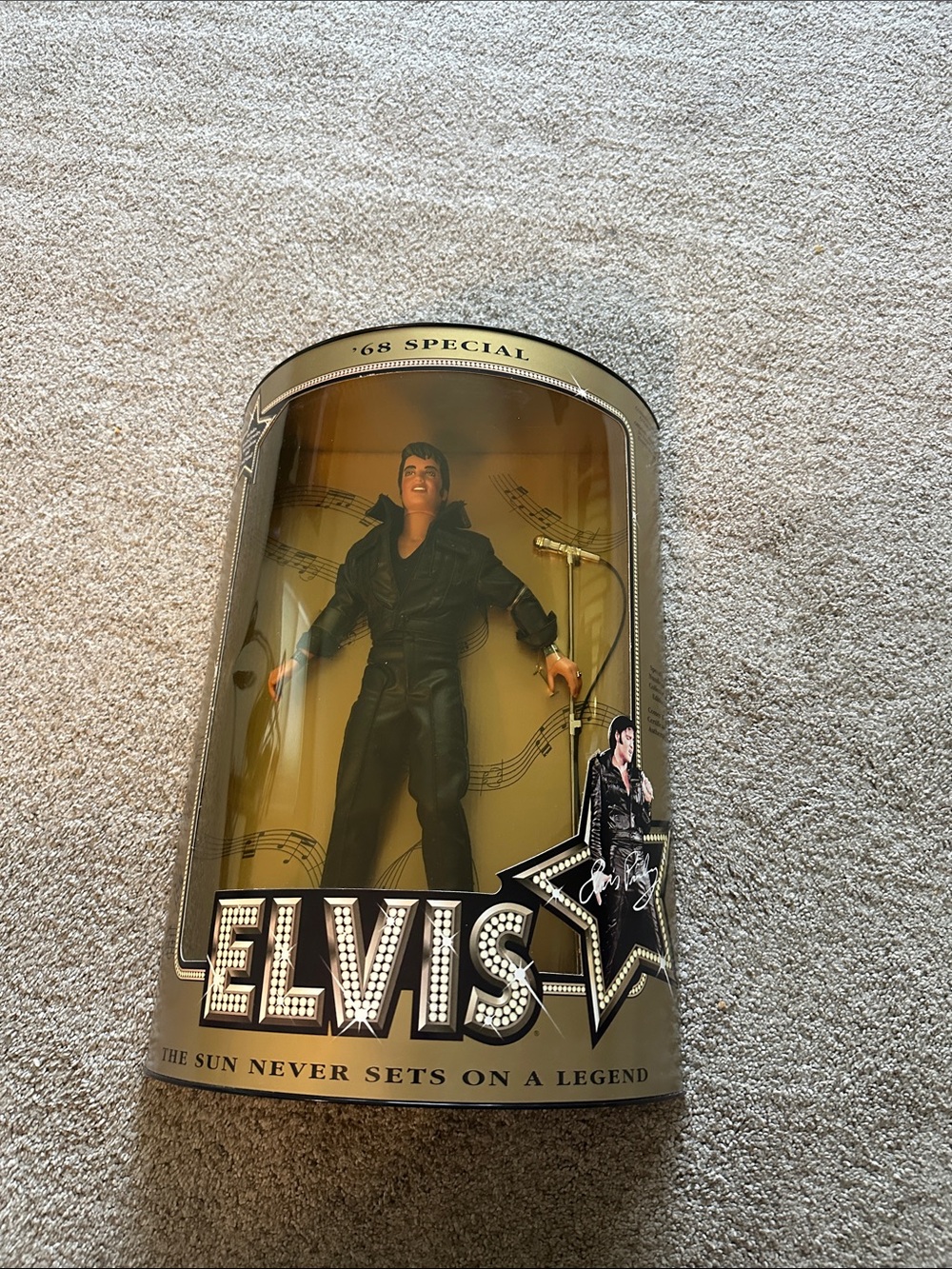 Hasbro Elvis '68 Special Collector Figure in Black Outfit